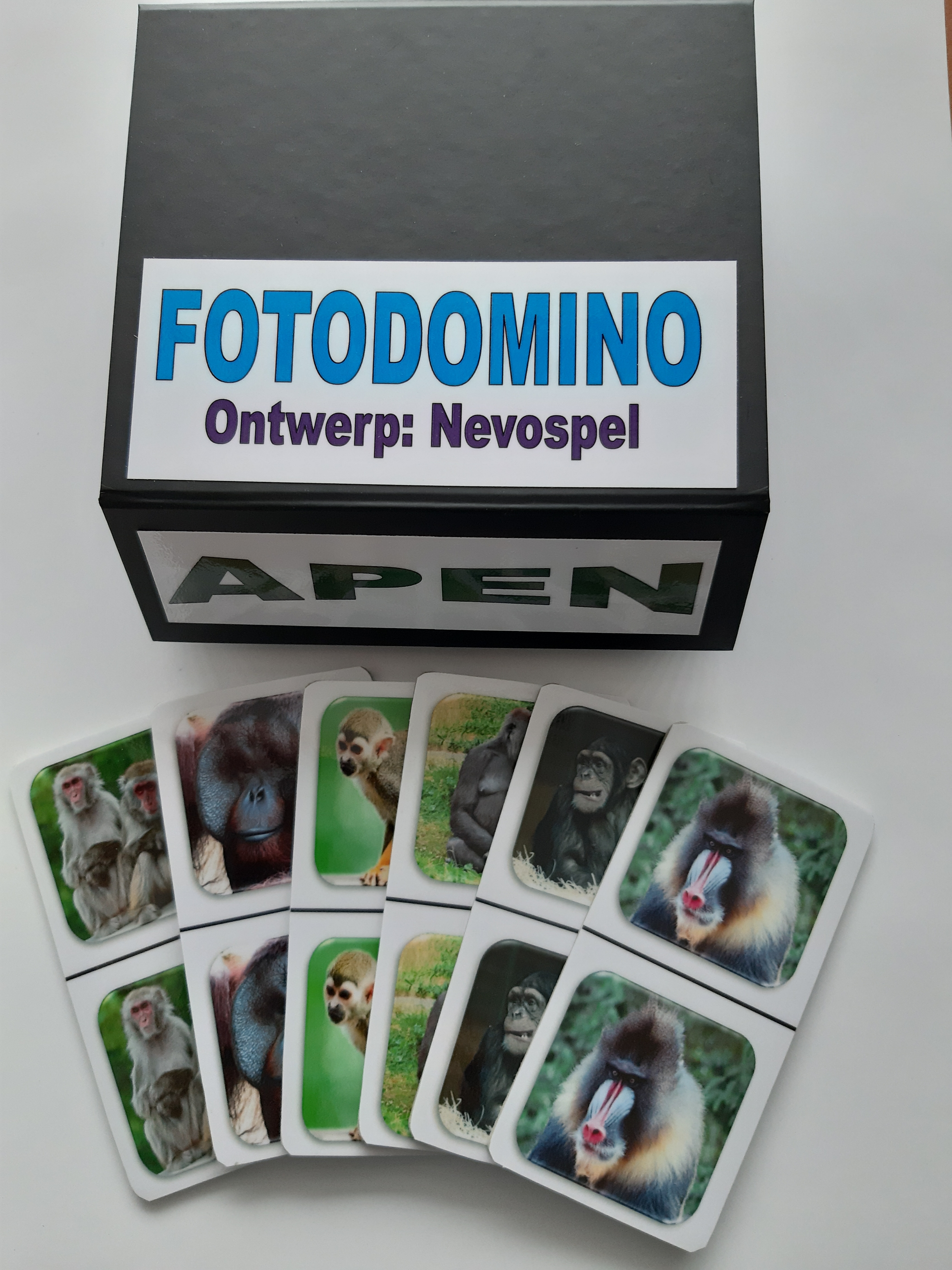 FotoDomino_Apen_1e.jpg FotoDomino_Apen_1e.jpg