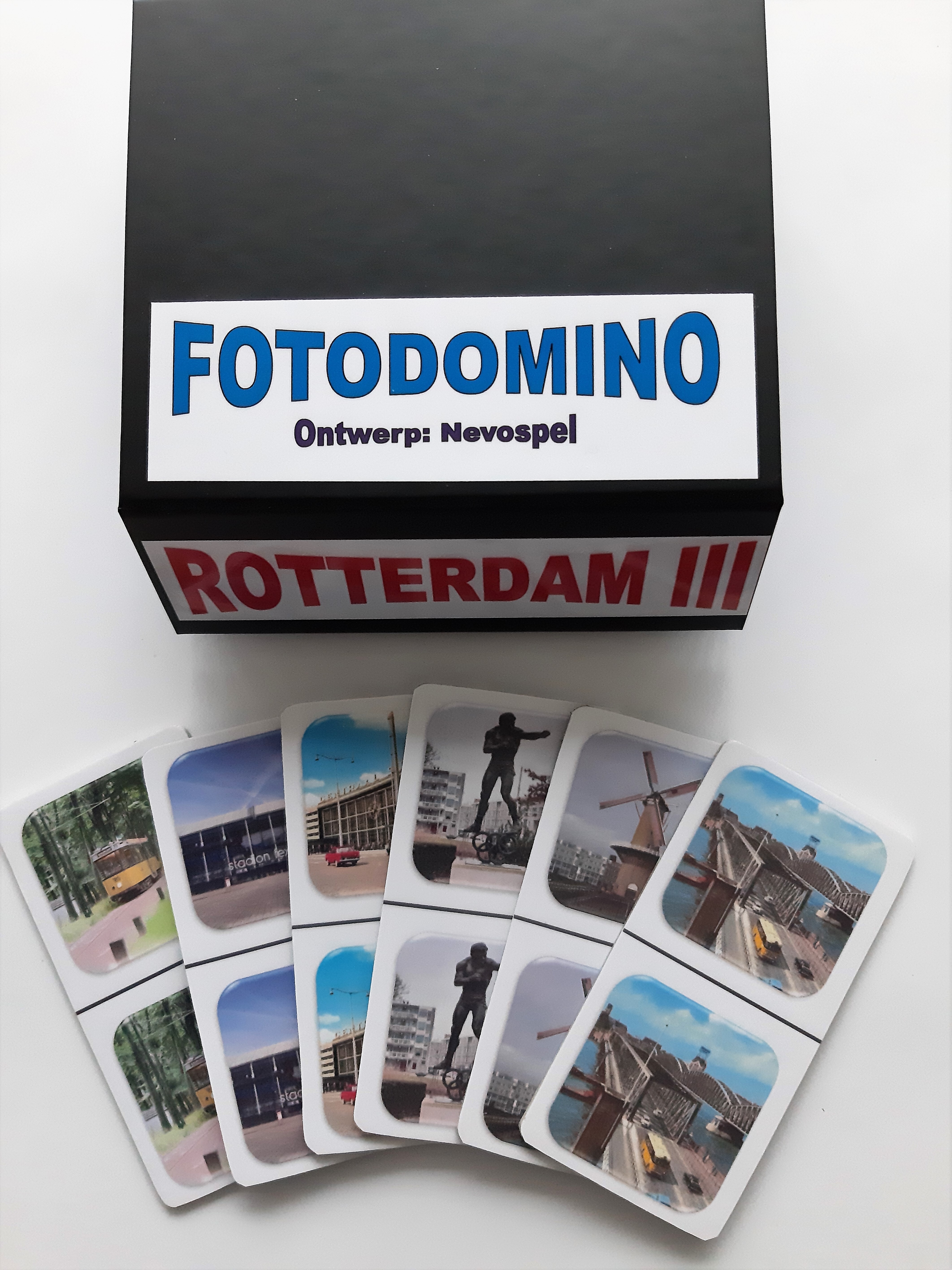 FotoDomino_Rotterdam_III_1e.jpg FotoDomino_Rotterdam_III_1e.jpg